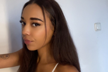 Nacktbilder Amateur Aliyahbaddie