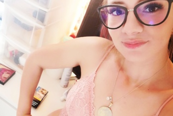 Nacktbilder Amateur ellinroseX