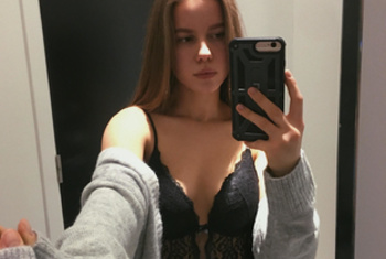 Nacktbilder Amateur NoelleLovely