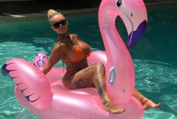 Nacktbilder Amateur Kada-Love