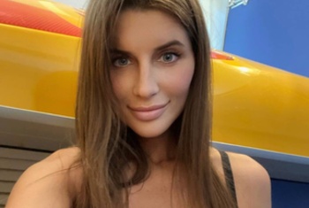 Nacktbilder Amateur SportyTits
