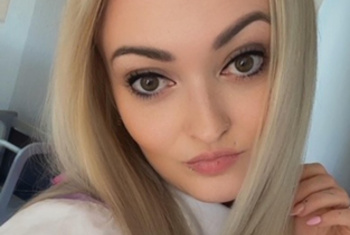 Nacktbilder Amateur Alex-Blond