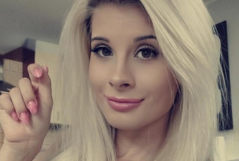 Nacktbilder Amateur KristineTrue