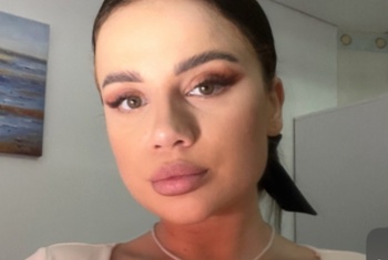 Nacktbilder Amateur LauraRelax
