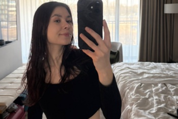 Nacktbilder Amateur NancyFlirt