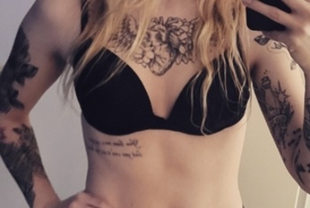 Nacktbilder Amateur ToniLex