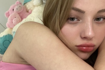 Nacktbilder Amateur MajaSofie