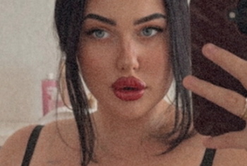 Nacktbilder Amateur layaaelainee