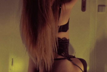 Nacktbilder Amateur HottyLinda