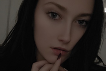 Nacktbilder Amateur AnisaKuss