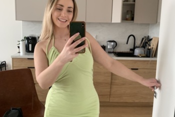 Nacktbilder Amateur ScarlettXBlonde