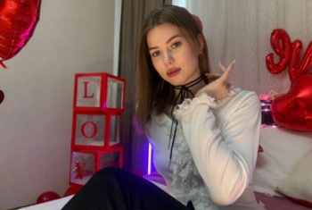 Nacktbilder Amateur Milllie