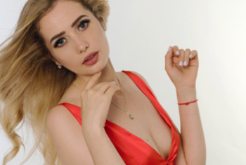 Nacktbilder Amateur AzaliaSun