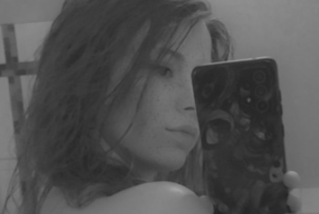 Nacktbilder Amateur LizzyRedhead